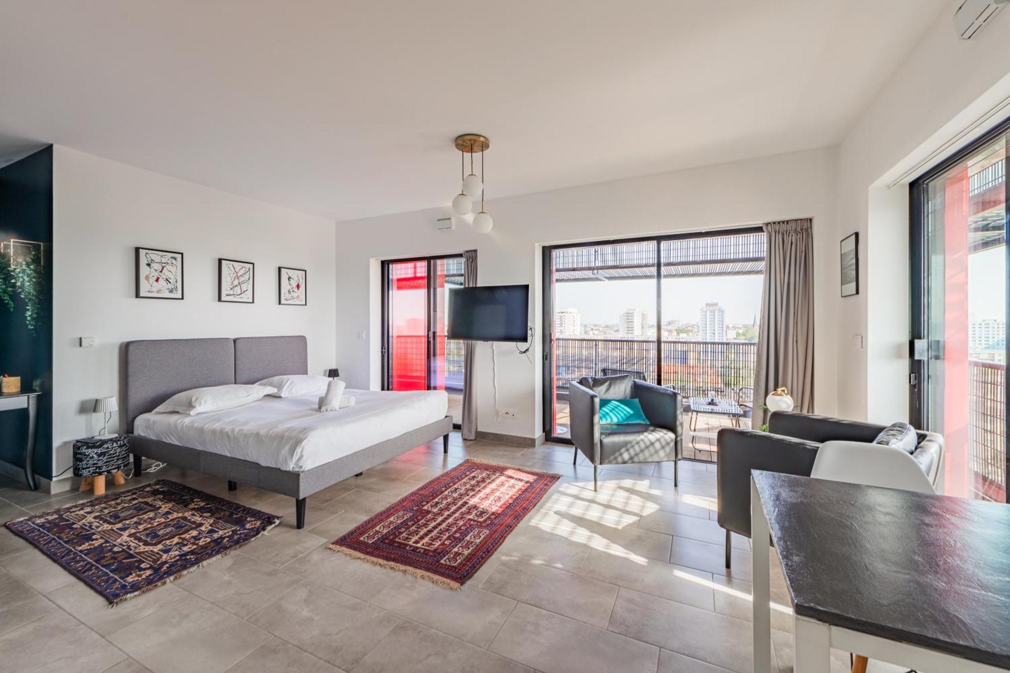 Appartement Red Sky - Presquile Malraux Avec Terrasse Straatsburg